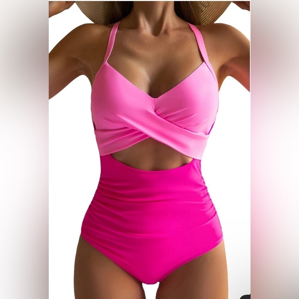 Eomenie size medium 2 tone pink bathing suit